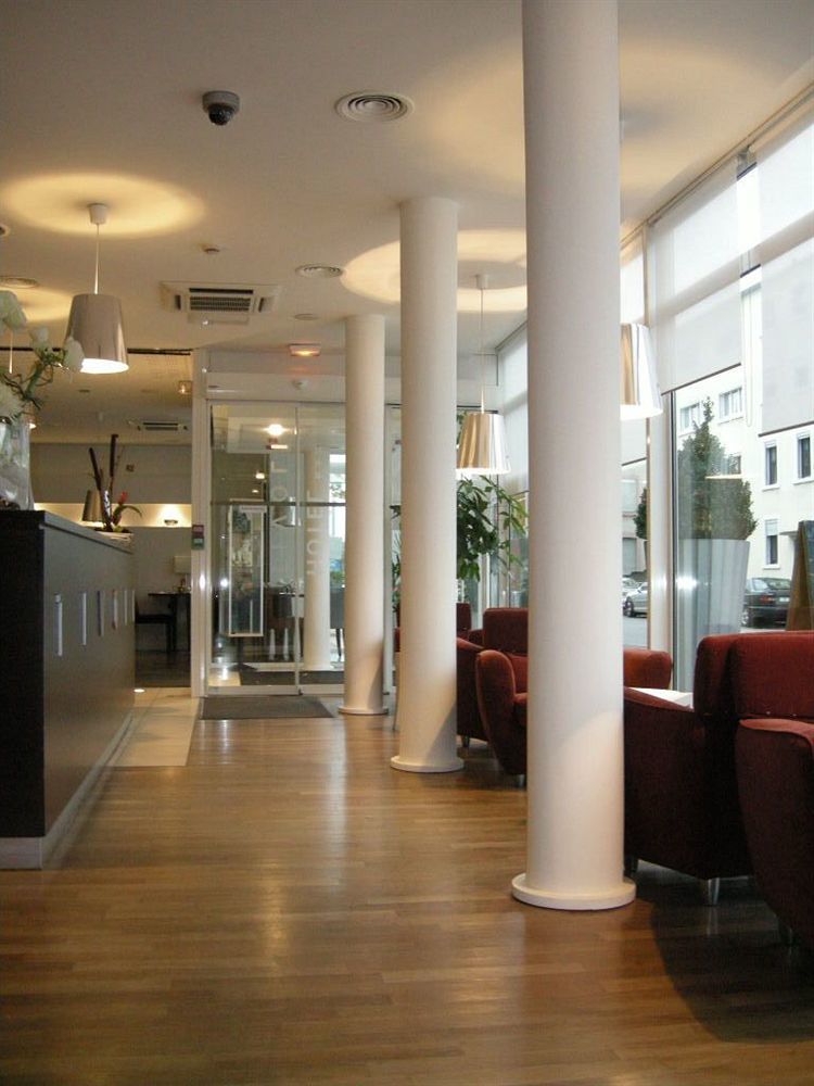 Hotel Restaurant Tivoli - Basel Airport Huningue Exteriér fotografie